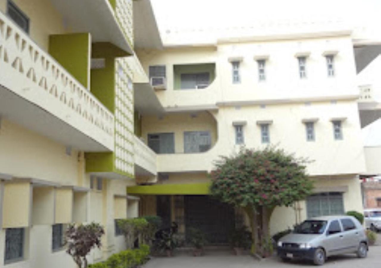 Vijieya Hotel Bihar Saharsa Ngoại thất bức ảnh