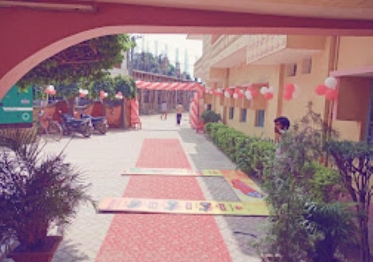 Vijieya Hotel Bihar Saharsa Ngoại thất bức ảnh